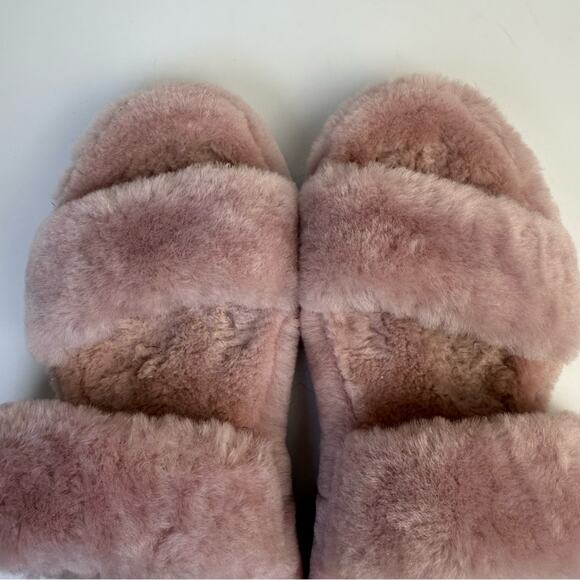 Ugg • Fuzz Yeah House Slippers - Picture 12 of 13